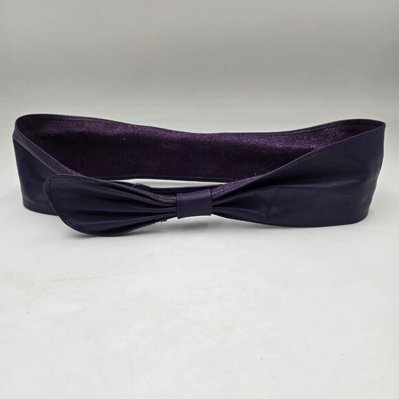 Vintage Purple Bow Front Waist Belt Small Leather 27.5"-28" Women's - Picture 1 of 5